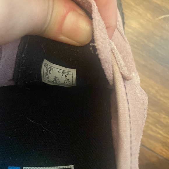 Rare pink suede vans - Picture 4 of 4